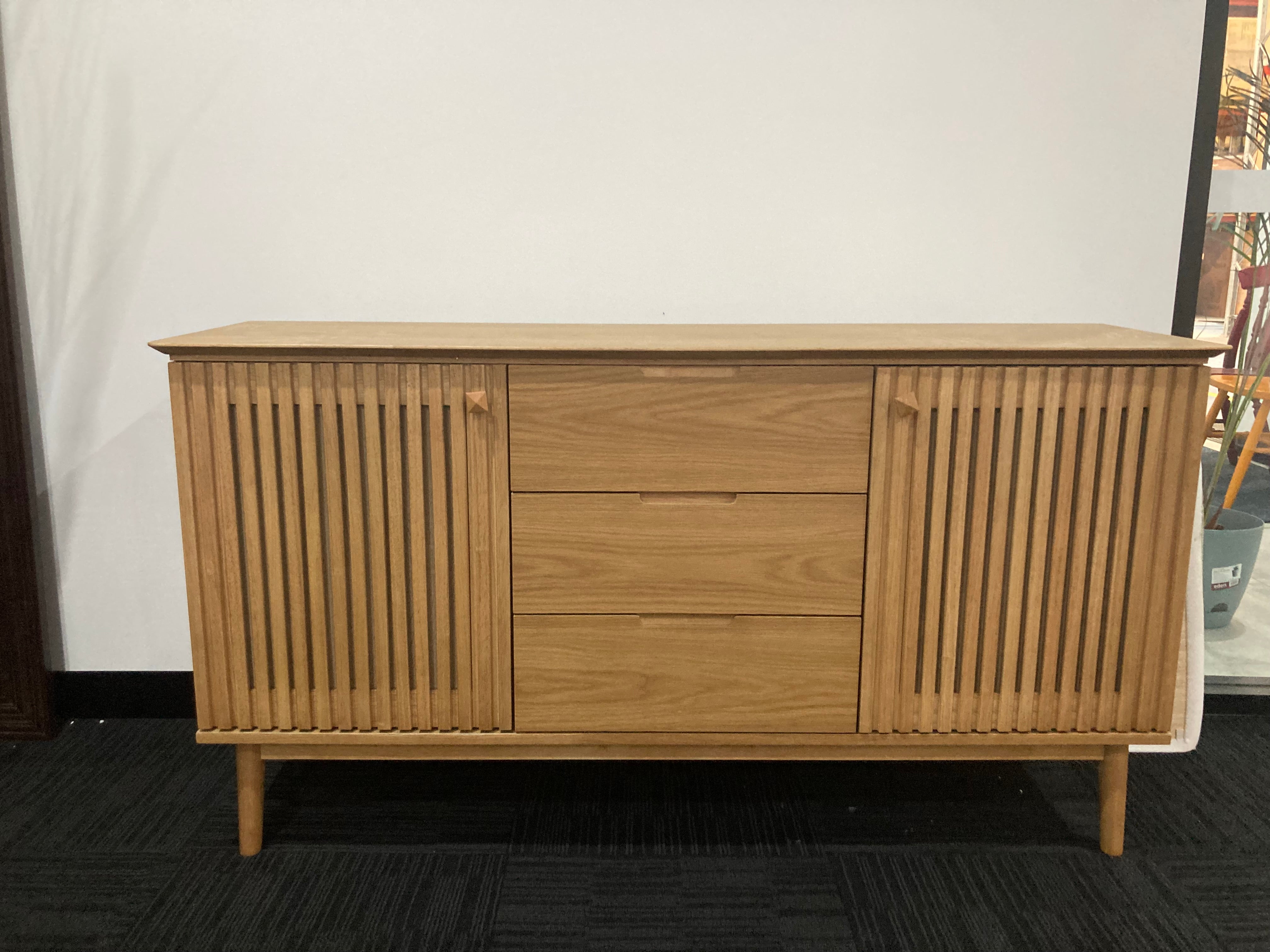 ASSA Light Timber Color Buffet