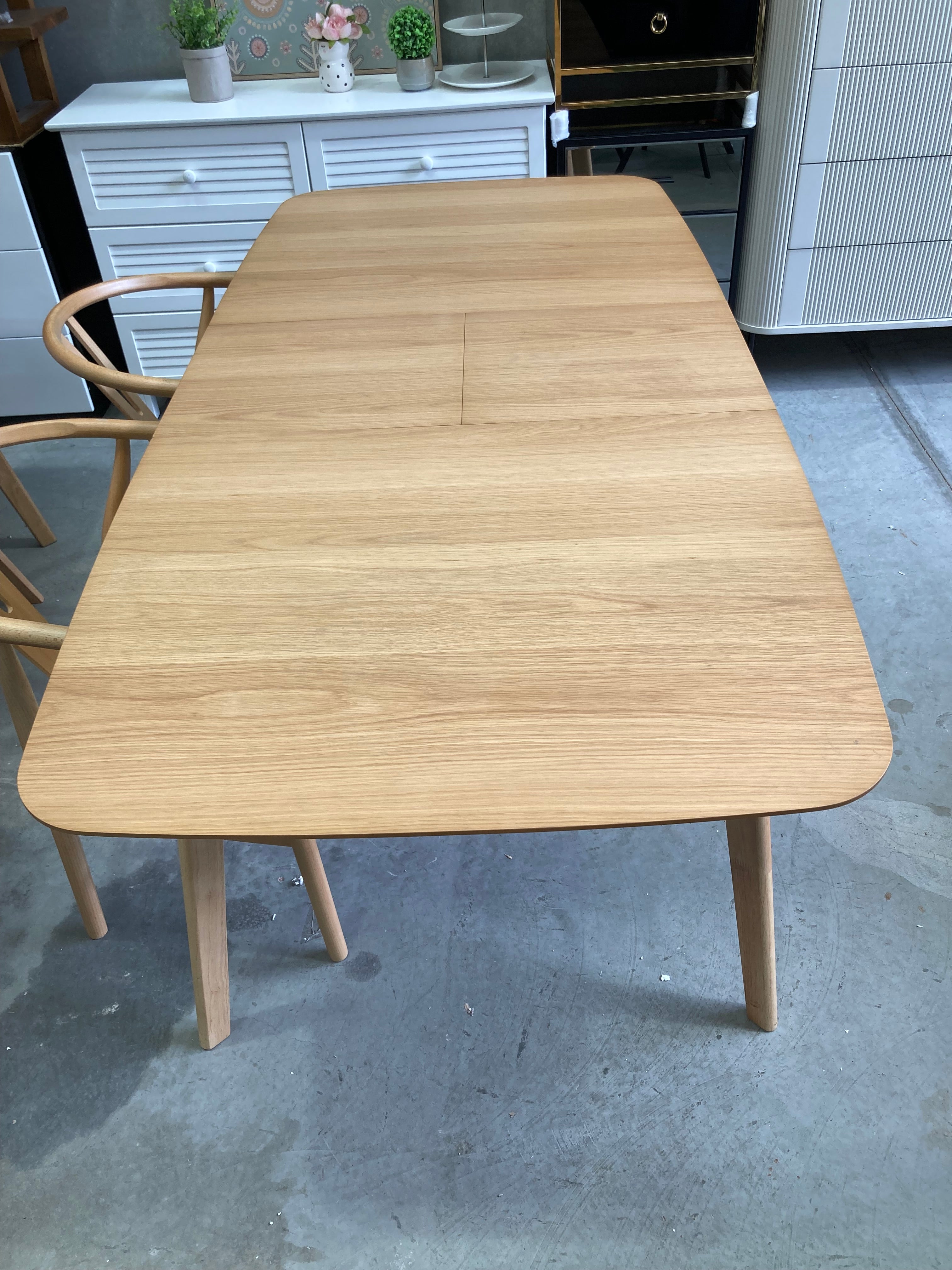 ASSA Small Natural Timber Color Extension Dining Table