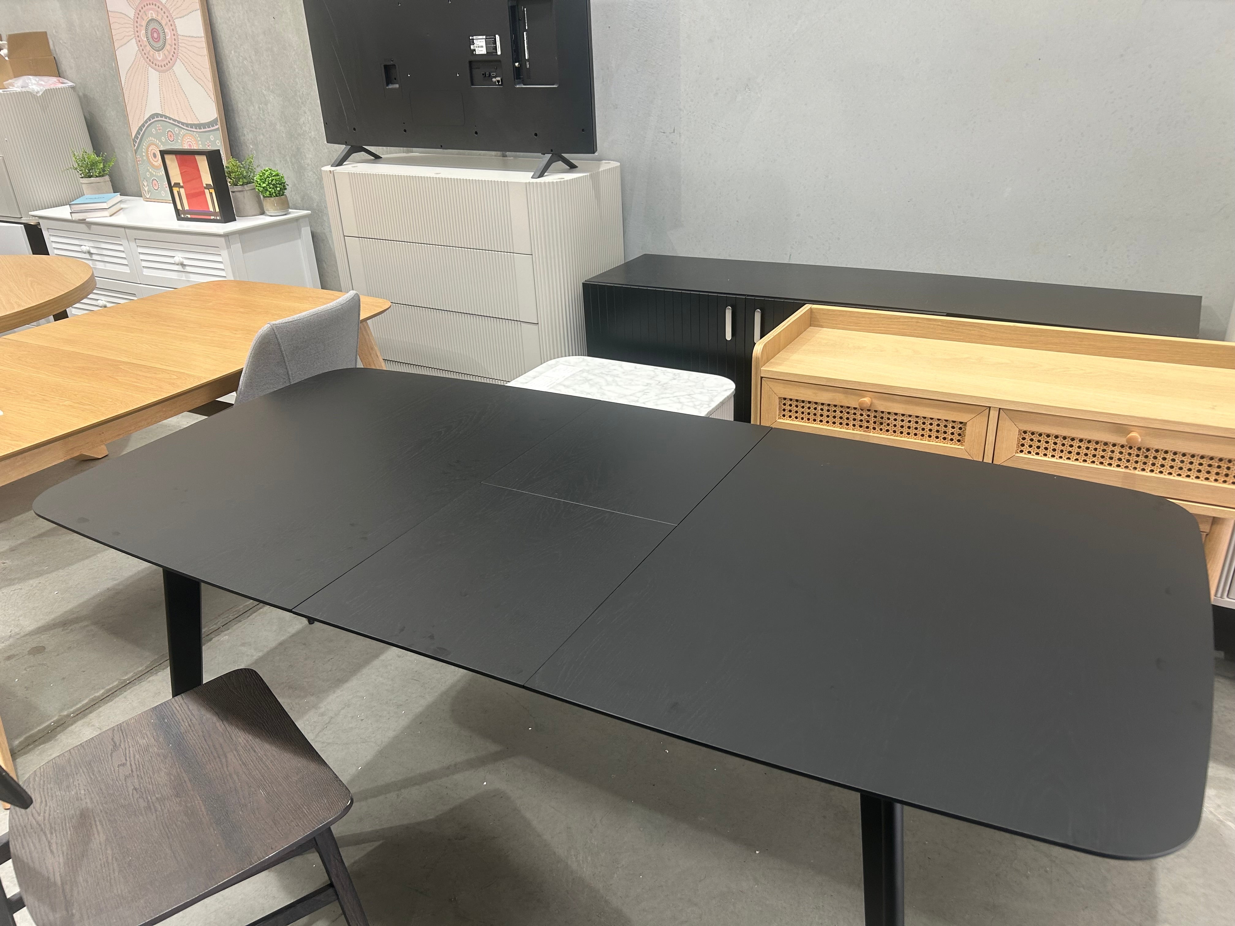 ASSA Black Extension Dining Table